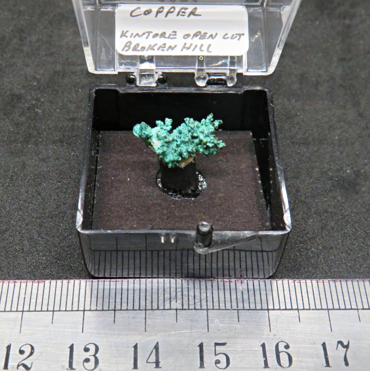 Native copper from the Kintore Open Cut, Broken Hill (stock code B4minE21)