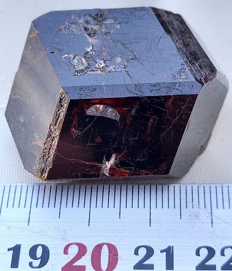 SOLD Spessartine, Broken Hill (stock code B5-2111)