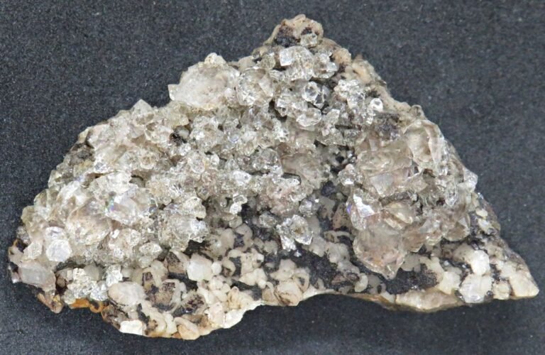 Quartz Crystals from Broken Hill (stock code B6A0122)