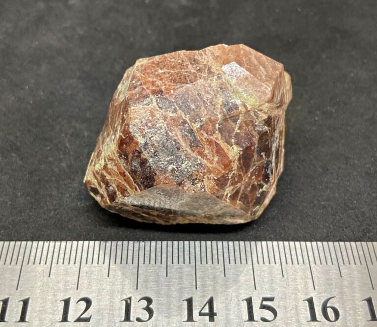 SOLD Grossular Garnet Ex Milton Lavers (stock code F9ML1597)