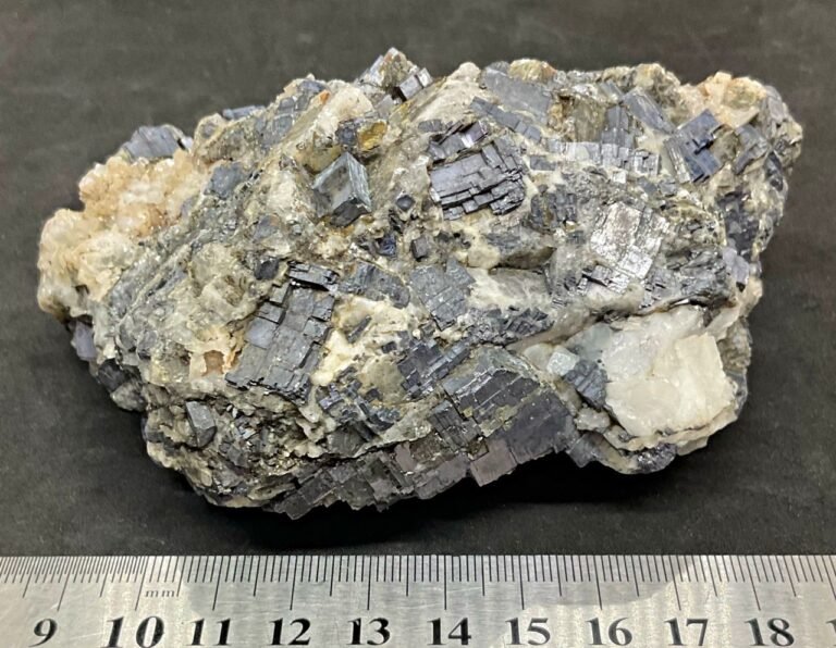 SOLD Galena Fault Breccia, NBHC Mine (stock code F9F2303)